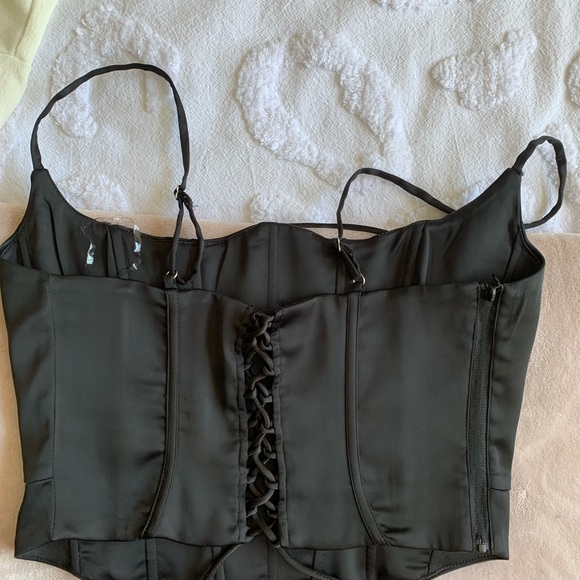 Oh Polly corset top - Picture 2 of 3